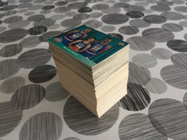 NBA Upper Deck 92 93 (Lote 218 cromos diferentes)