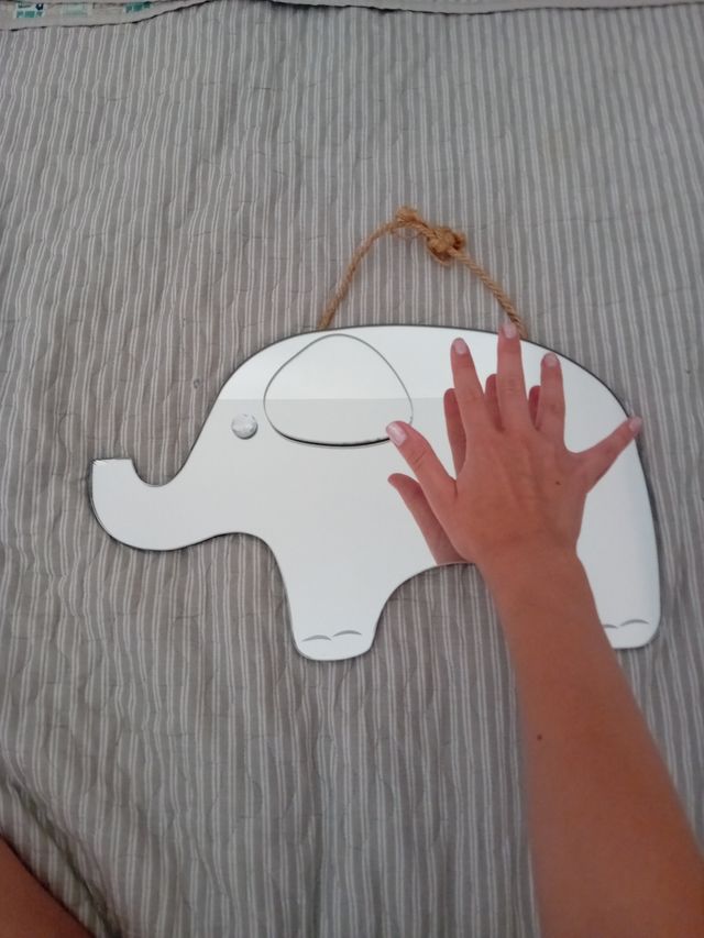 Espejo en forma de elefante