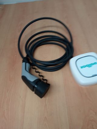 CARGADOR DE COCHE ELECTRICO C3Y6300