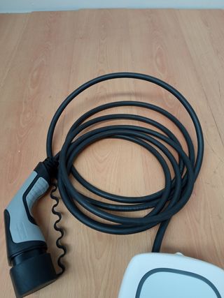 CARGADOR DE COCHE ELECTRICO C3Y6300