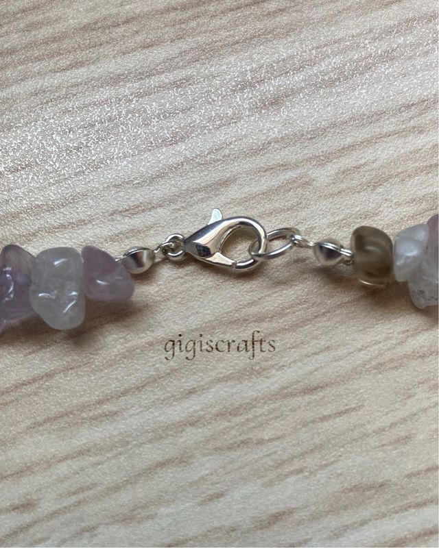 Collar artesanal de amatista lila