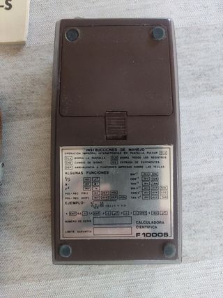 CALCULADORA CIENTÍFICA VINTAGE