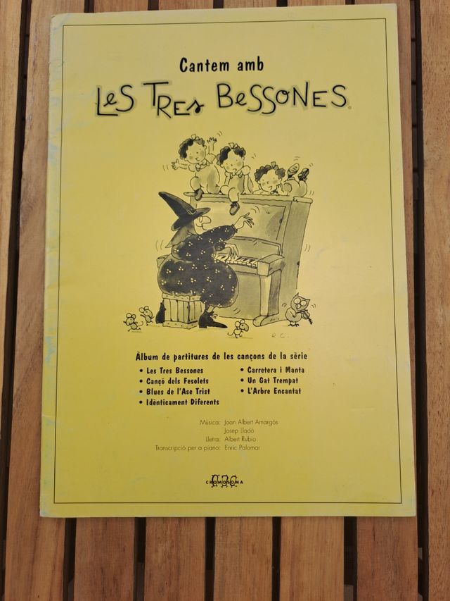 Partituras: Cantem amb les tres bessones.