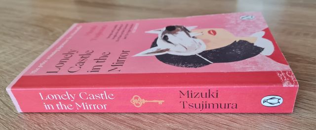 Lonely Castle in the mirror (inglés)