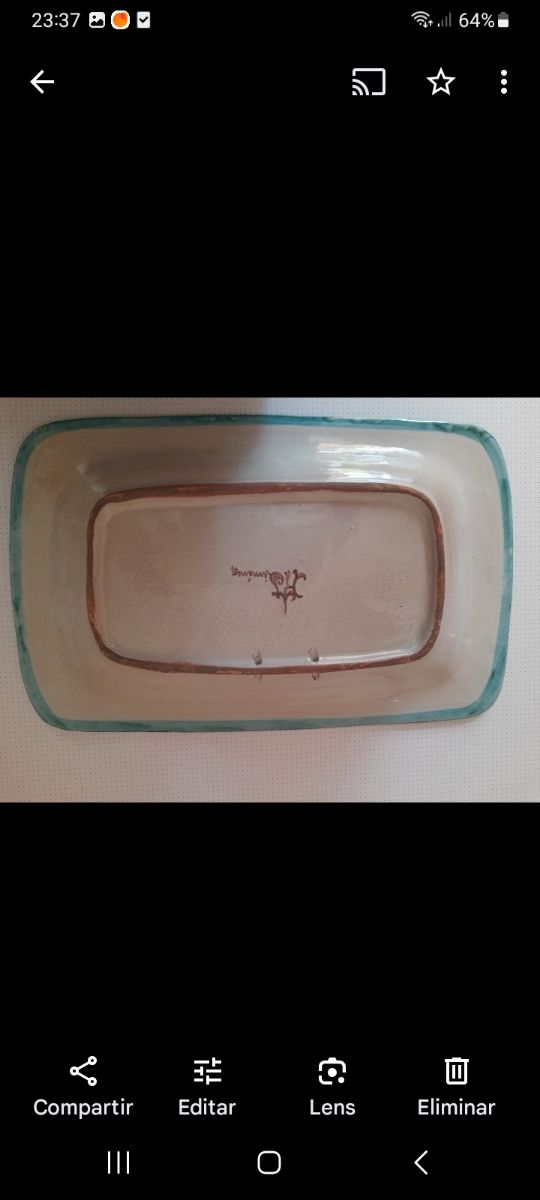 Bandeja de cerámica pintada a mano
