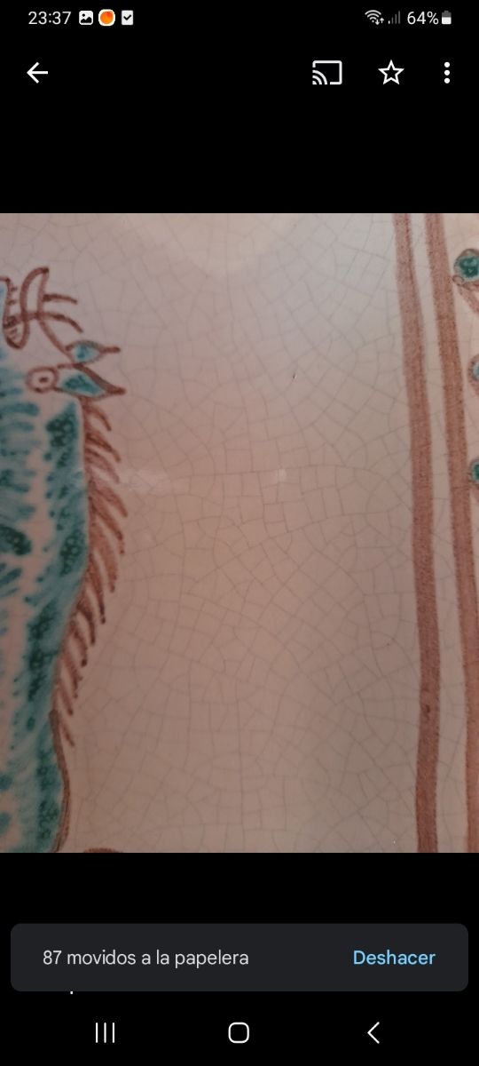 Bandeja de cerámica pintada a mano