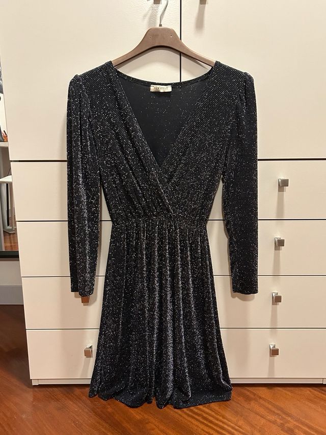 Vestito con brillantini