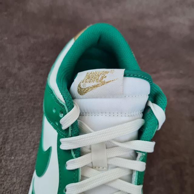Nike Dunk Low Malachite (W)