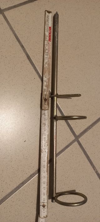 Picchetto per canna da pesca