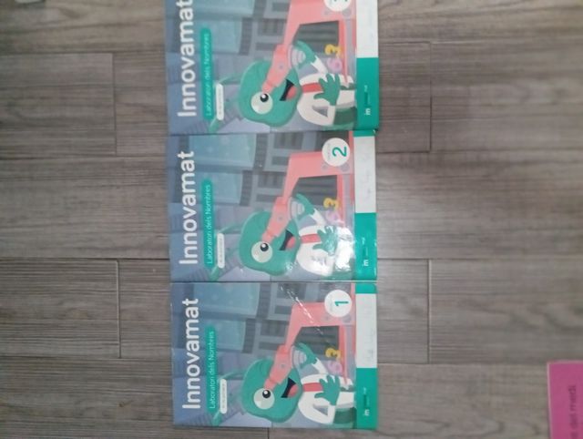 Libros de 3 y 4 de Santillana Cataluña