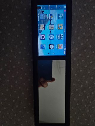 Espejo retrovisor multimedia con gps