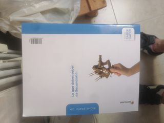 Se vende libro de 1 de bachillerato. 