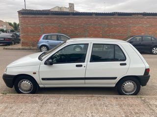Renault Clio 1997