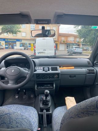 Renault Clio 1997