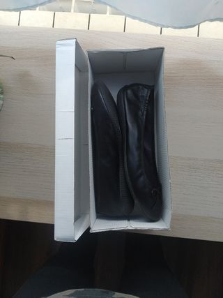 manoletinas de piel nuevas