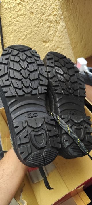 Scarpe lavoro antinfortunistiche N 36 nuove