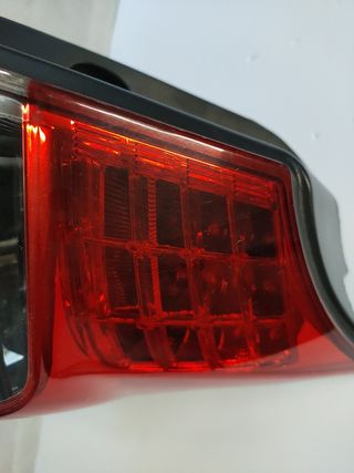 ✅PILOTO TRASERO DERECHO RENAULT SCENIC 2
