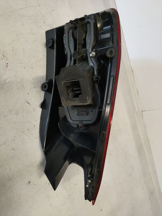 ✅PILOTO TRASERO DERECHO RENAULT SCENIC 2