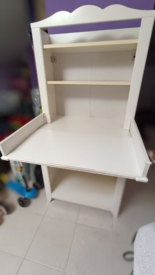 Mueble cambiador bebé - estantería Ikea