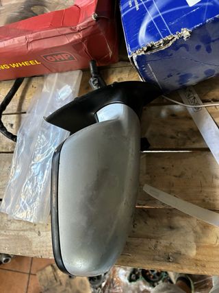Retrovisor derecho peugeot 307