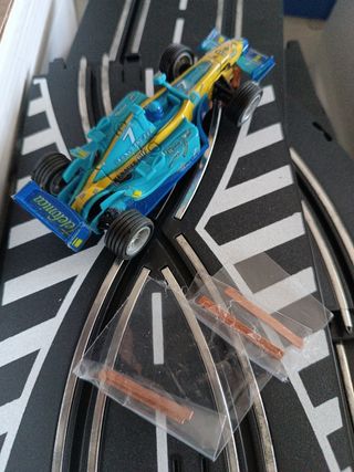 URGE!!! Scalextric F1 Renault