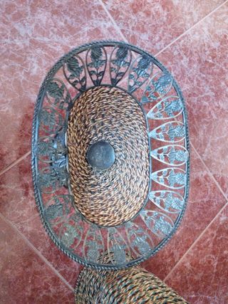 2 Adornos metal y cordel