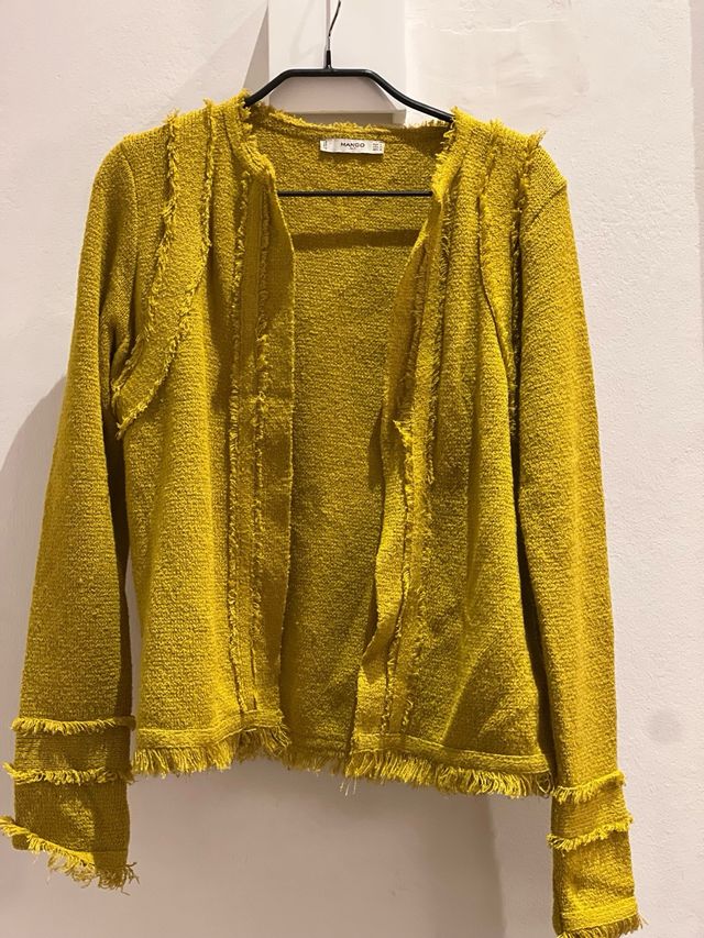 Chaqueta punto elastico mostaza