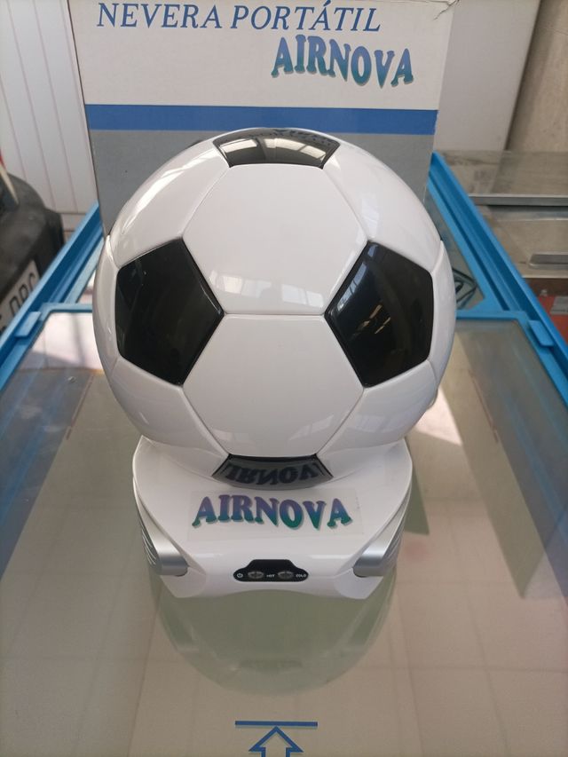 Nevera balón de futbol