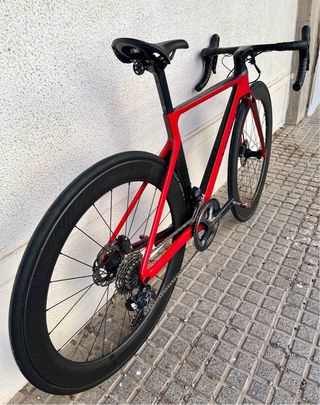 Canyon Disco Aeroad CF SLX 8.0 Di2