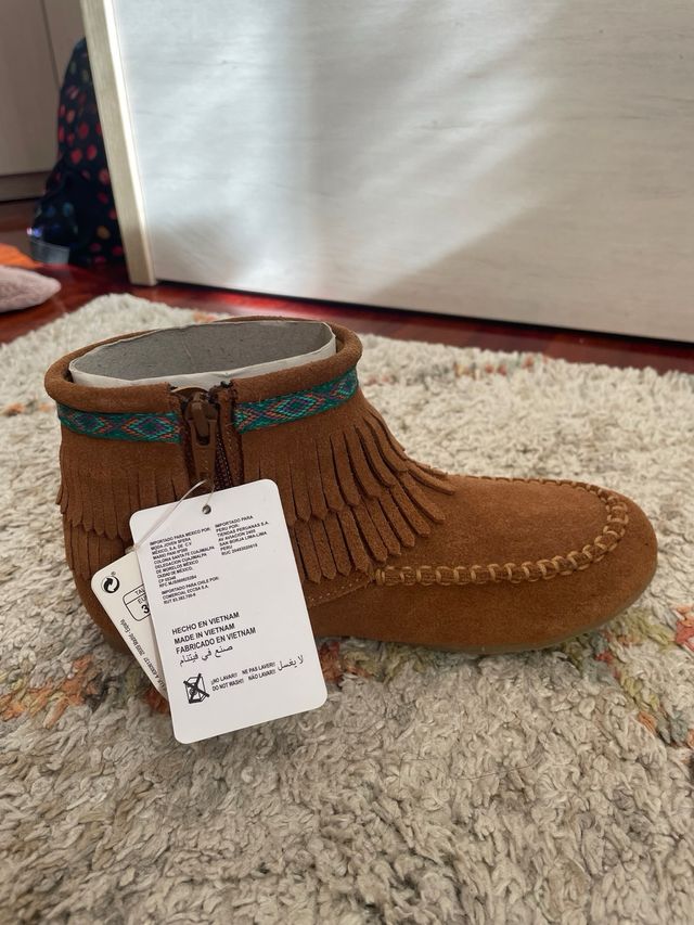 Botines de ante de Sfera