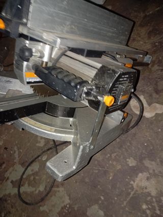 Ingletadora Legna SR2530, telescopica