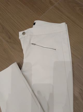 Lote pantalones de Mango 18€