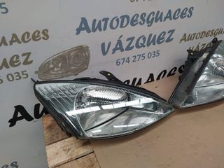 Faros delanteros Ford Focus I 2000