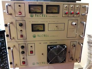 Equipo emisor fm de 250w. TECTEL