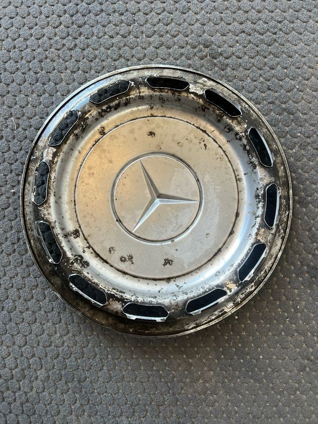 Tampão de Jantes Mercedes Antigo