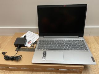 Lenovo IdeaPad 3 15ADA05 AMD 3020e/4GB/128GB SSD