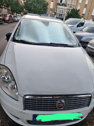 Fiat Linea 2011