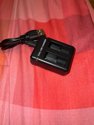 Dual usb charger go-pro 7