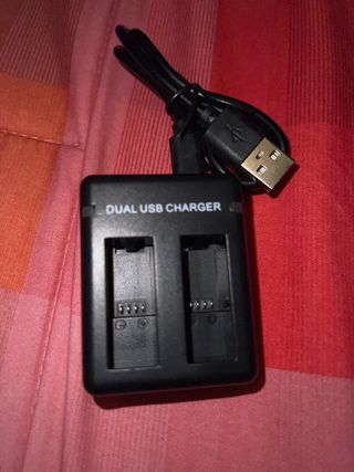 Dual usb charger go-pro 7