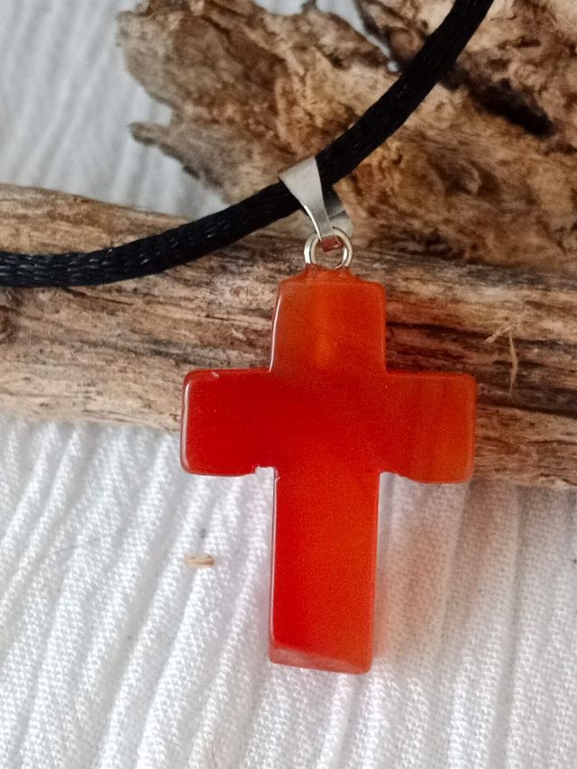 Colgantes varios minerales cruz