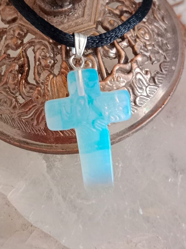 Colgantes varios minerales cruz