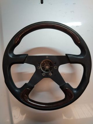 Volante BMW e30