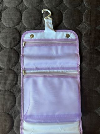 Beauty case da viaggio bianco e lilla