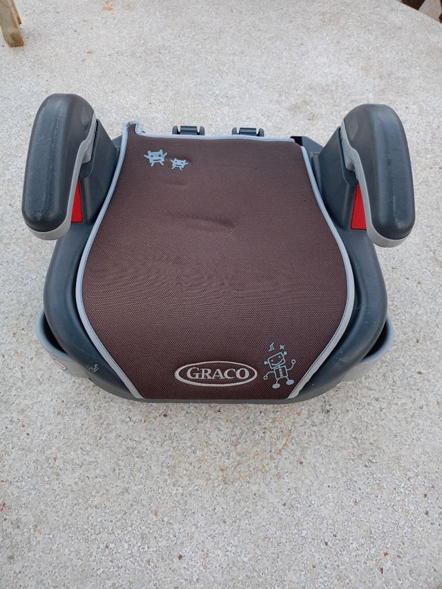 Seggiolino auto per bambini fino a 4 anni