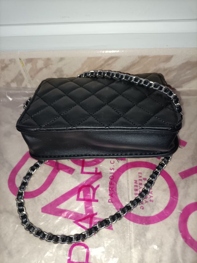 Bolso Bershka negro nuevo