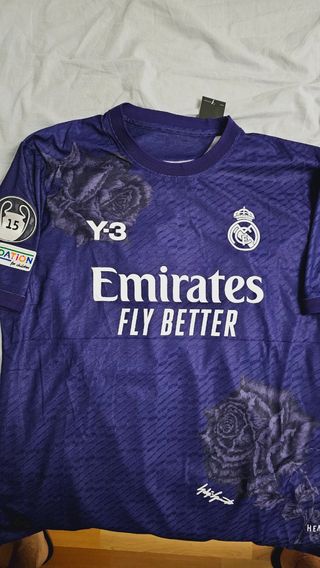 Talla L Camiseta Real Madrid morada