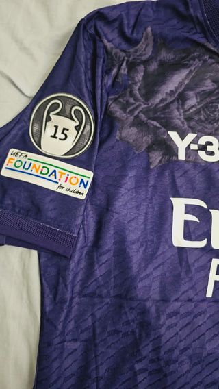 Talla L Camiseta Real Madrid morada