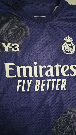 Talla L Camiseta Real Madrid morada