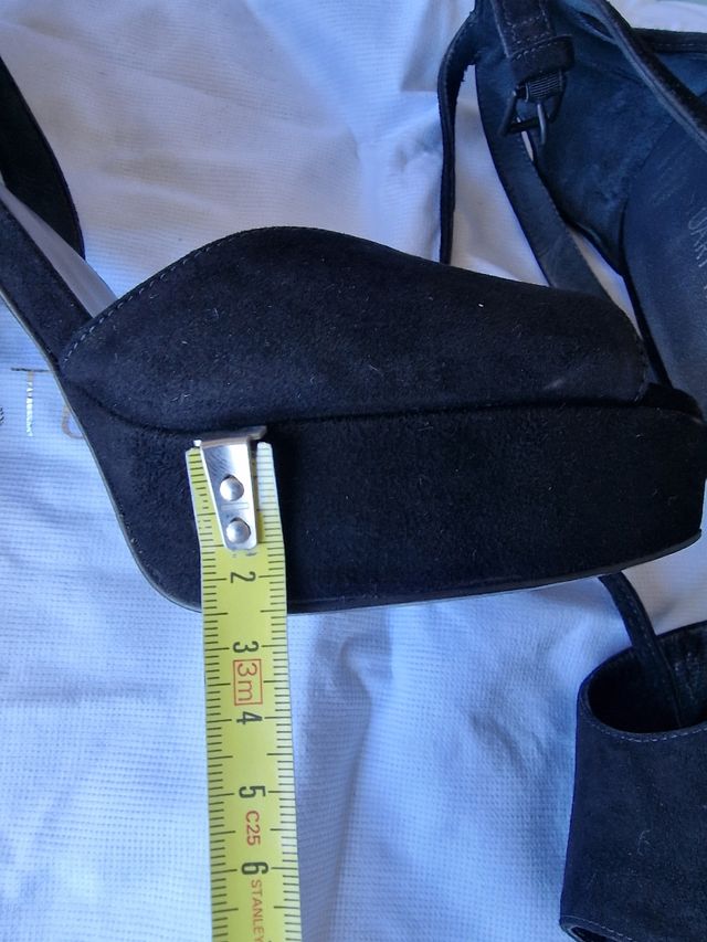 Zapatos Stuart Weitzman