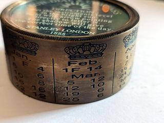 Bussola: riproduzione sun dial compass Londra